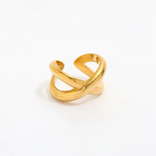 Mónica ring